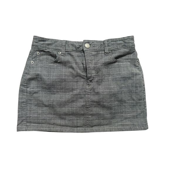 American Eagle Women's Black Grey Plaid Mini Skirt Button Zipper Front‎ size 8 - Picture 1 of 6